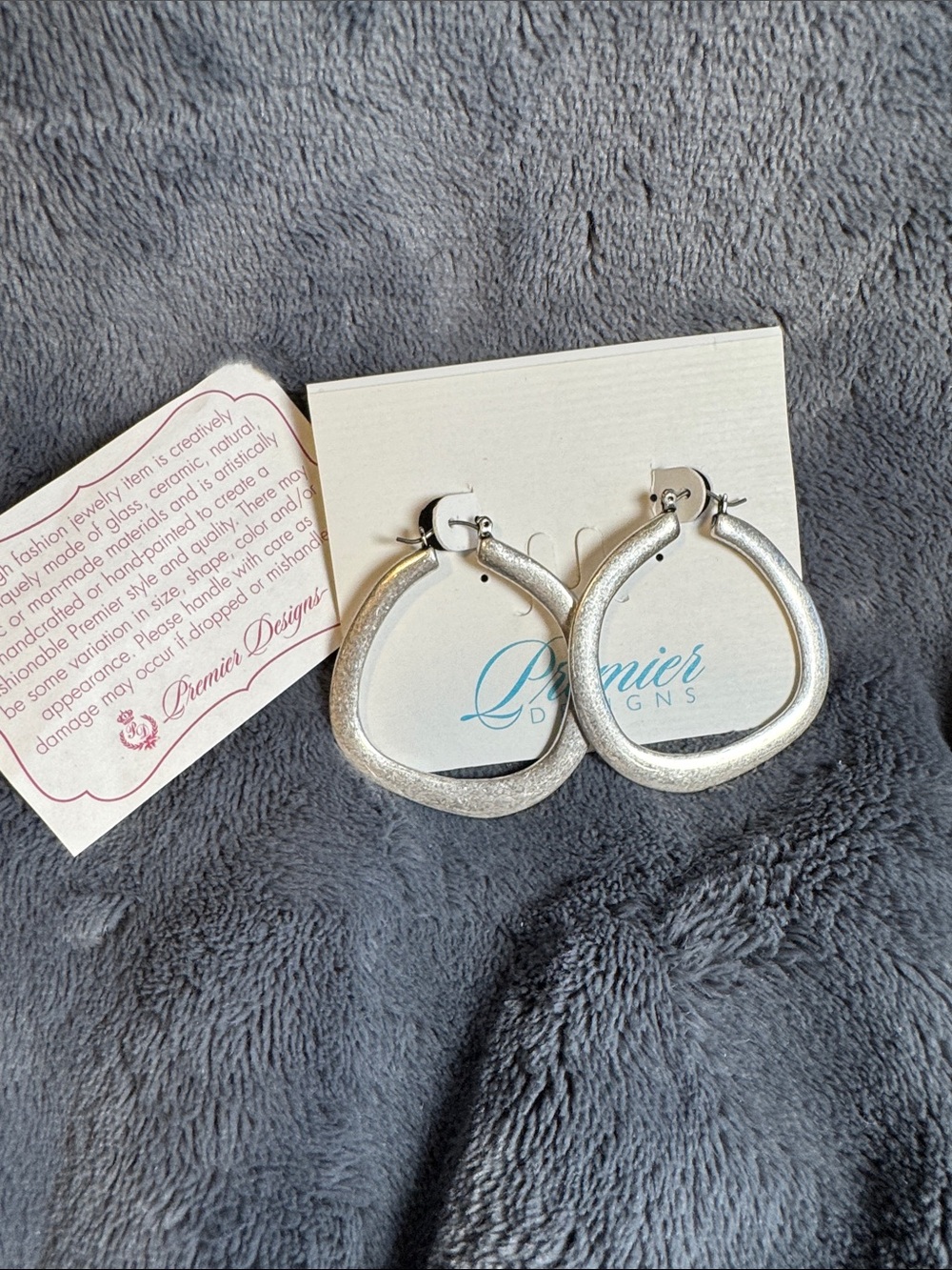 Premier Designs Companions Hoop Earrings Shimmering Silver Teardrop Hoops